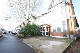 Maybe you would like to learn more about one of these? 4 Bedroom Mid Terraced House To Rent In Coventry Road Ilford Ig1 Oakland Estates