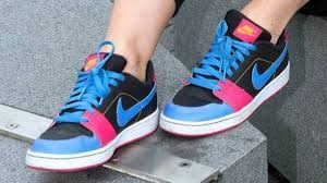 Shoes are the final touch that can make or break the flattering impact of an outfit. Did You Know That Wearing Flat Shoes Can Actually Damage Your Feet