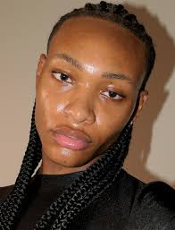 I'm about to talk you out of your body🦂 #explore #explorepage #viral  #skims #glow #lifestyle #seattle #pose #super #model #daniels #ad