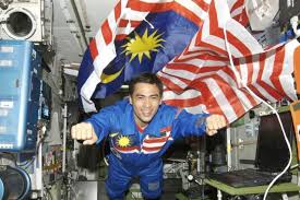 Jump to navigation jump to search. Dr Sheikh Muszaphar Mula Kongsi Video Ke Angkasa Saya Masih Ada Beribu Rakaman Yang Belum Pernah Dilihat Viral Mstar