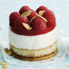 Quark Tortchen Mit Himbeeren Rezept Einfacher Nachtisch Kuchen Und Torten Himbeer Quark Torte