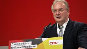 Die cdu ist die volkspartei der mitte. Dr Reiner Haseloff Wieder In Den Bundesvorstand Gewahlt Worden Cdu Sachsen Anhalt