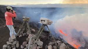 Kilauea Lava Lake Rising Several Yards Per Hour Since Eruption West Hawaii Today Download this premium vector about lava lake, and discover more than 10 million professional graphic resources on freepik. kilauea lava lake rising several yards