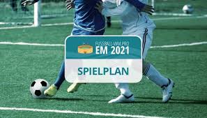 Die vorrunde der em 2021 soll in 11 städten in ganz europa ausgetragen werden. Em Spielplan 2021 Chronologisch Datum Uhrzeit Em 2020