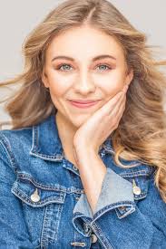 TEEN VOGUE — @LNZYROSEPHOTO