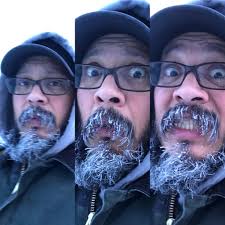 On a cold ss day like today!!! Be considerate and mindful specially if  someone's doing you a service so you don't have too!!! Hint “snow shoveling  “ don't pay no bs they're