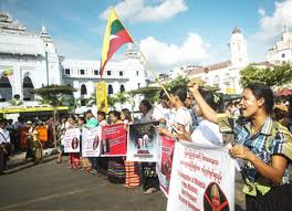 Pada laga yang berlangsung di stadion indoor huamark, bangkok, thailand, rabu (25/1/2017) siang. Duelling Protests As Tensions Rise Between Myanmar And Malaysia The Myanmar Times