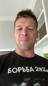 Pretty cool when Olympian and 2x NCAA champion, Jake Herbert, gives some  words of encouragement to our state qualifiers!!!