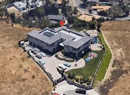 Jason derulo — swalla (arkady penzin intro) 03:43. Chris Brown S 4 5 Million Tarzana Mansion Global Film Locations