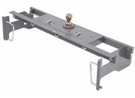 This fifth wheel hitch sits right on top of a b&w turnover ball. B W Turnoverball Gooseneck Hitch Under Bed 2 5 16 Dodge 3 4 1 Ton Hitch Warehouse