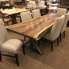 We build custom dining tables using huge, large, wide slabs of walnut, cherry, maple oak and other hardwoods. Walnut Live Edge Slab Table Set One Solid Walnut Slab Single Slab Beautiful G Speisezimmereinrichtung Esszimmertisch Holz Naturholz Tisch