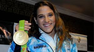 Con su 1.48 m de altura, el nombre peque lo tiene asegurado, pero esto no le impide cumplir cada meta que se propone. Paula Pareto Ya Arribo A Japon Para Los Juegos Olimpicos Juegos Olimpicos Tokio 2021 Cadena 3 Argentina