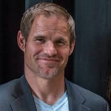 Ben Cahoon's Instagram, Twitter & Facebook