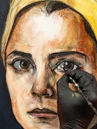 I am obsessing over this teaser and can't wait to see the magic  @taragulledgephoto has nailed for one of my favorite shoots with her! I can  not believe I almost didn't want