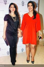 Tanisha Kajol Celebrity Siblings Bollywood Body Transformation Women