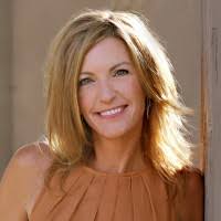 Wendy Brantner's Instagram, Twitter & Facebook