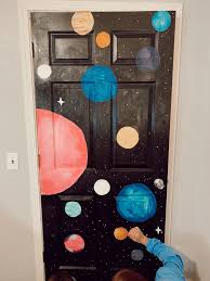 Pin by taylor slawson on best bedroom door painting ideas. Dibujo En Pared Cuarto Juvenil Dibujo En Pared Art Room Doors Painted Bedroom Doors Bedroom Art Painting