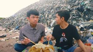Pembunuhan selebgram makassar, ari pratama yang diduga karena cinta bertepuk sebelah tangan membuat heboh publik. Hiwelurytz9y7m
