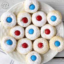Get the look of cake pops without the hassle. No Bake 4th Of July Thumbprint Cookies Easy 4th Of July Cookies Recipe