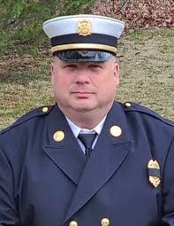 Donald Leeman's Instagram, Twitter & Facebook