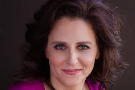 The Missing Piece in The Law of Attraction: How it Really Works: Chasse, Betsy,  Gardner, Kate: 9781513606743: Amazon.com: Books