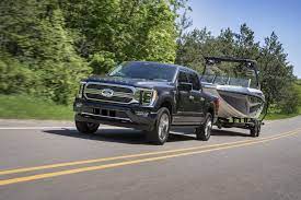 Towing = 14,000 lbs (engine is notavailable in regular cab short bed) 1. The 2021 Ford F 150 Just Got Incredible Towing Upgrades