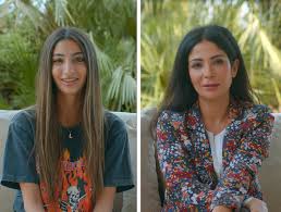 مسرحية كده أوكيه مع الفنان هاني رمزي، والعديد من الأفلام من أهمها: Mona Zaki Monazaki Twitter