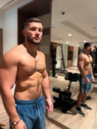 Ig: melvin_brief 📸