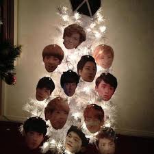 Here's what you need to know about mcdonald's christmas hours, including whether or not mcdonald's is o. Mistletoe Exo Christmas Special Asianfanfics