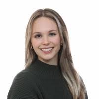 Taylor Fitzgerald's Instagram, Twitter & Facebook