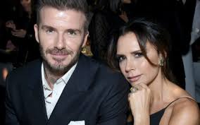 25 năm chỉ ăn đúng 2 món để giữ dáng, Victoria Beckham bị nữ MC nhận xét là  khốn khổ và đến cả David cũng phải phàn nàn