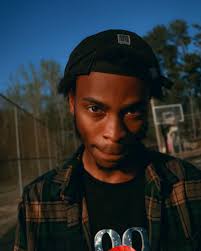 Malachi Branch (@_mally.b) • Instagram photos and videos