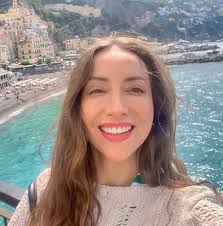 Hi everyone! I'm a 33-year-old Bulgarian, and I've just moved to France  after spending the last 9 years living in London. I'm excited for this new  chapter and looking to meet new