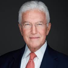 Robert Matza's Instagram, Twitter & Facebook