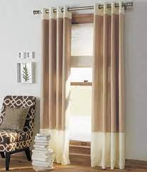 Meskipun ruangannya kecil namun jika ditata dengan baik akan terlihat lebih luas seperti foto dibawah ini. Cara Memilih Gorden Ruang Tamu Minimalis Bongproperty Com