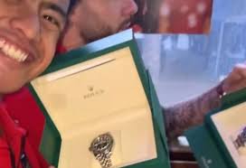 Jam Tangan Rolex, Hadiah Mewah Pemain Timnas Indonesia dari Presiden  Prabowo?
