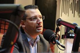 Justice minister critical of 'gagging order' requested by the AG in Vitals  case