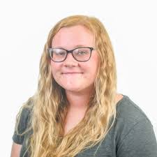 Lila Painter's Instagram, Twitter & Facebook