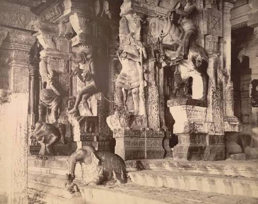 Meenakshi Amman temple, madurai. Sculptures in the 1000-pillar mandapa (choultry), around 1895.