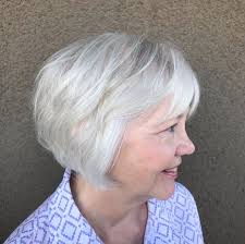 Whether you prefer to maintain longer locks or a short cut, add layers to your hair to distract from your sagging neck. 24 Classy Bob Haircuts For Older Women 2021 Trends