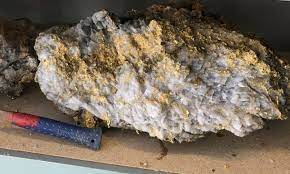 Examples of lode in a sentence. Miner Etfs Climb On Weak Usd Discovery Of Gold Mother Lode In Australia