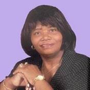 Leslie Gumbs's Instagram, Twitter & Facebook