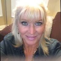 Linda Cera's Instagram, Twitter & Facebook