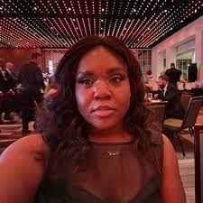 Shontell Smith's Instagram, Twitter & Facebook