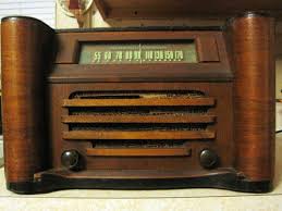 Vintage 1930s Silvertone Art Deco Wooden Tube Radio 6052 Sears Roebuck Works Ebay Antique Radio Vintage Radio Old Radios