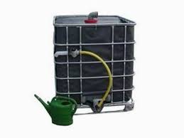 Wenn Der Himmel Weint Lacht Ihr Sparschwein In Einen Ibc Tank Gehen 1000 L Regenwasser Rein Aber Wie Bekommt Man Diese Ibc Tank Ibc Wassertank Und Wassertank