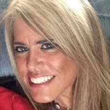 Karie Moore's Instagram, Twitter & Facebook