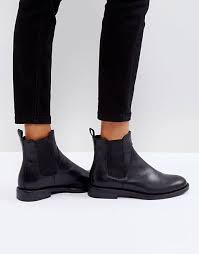 Красивые женские chelsea boots в этом году покорят на самом деле, ботинки челси представляют собой обувь из натуральной кожи. Botinki Chelsi Kozhanye I Zamshevye Botinki Chelsi Asos