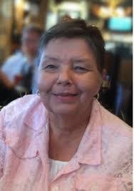 Tonya Nolan's Instagram, Twitter & Facebook