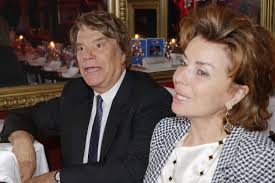 6medias , publié le jeudi 11 avril 2019 à 10h20. Bernard Et Dominique Tapie Martyre Traitements Psy Et Jesus Christ